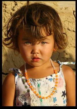 казахская девочка из монголии